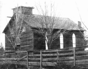 Ancien bâtiment d'église en bois