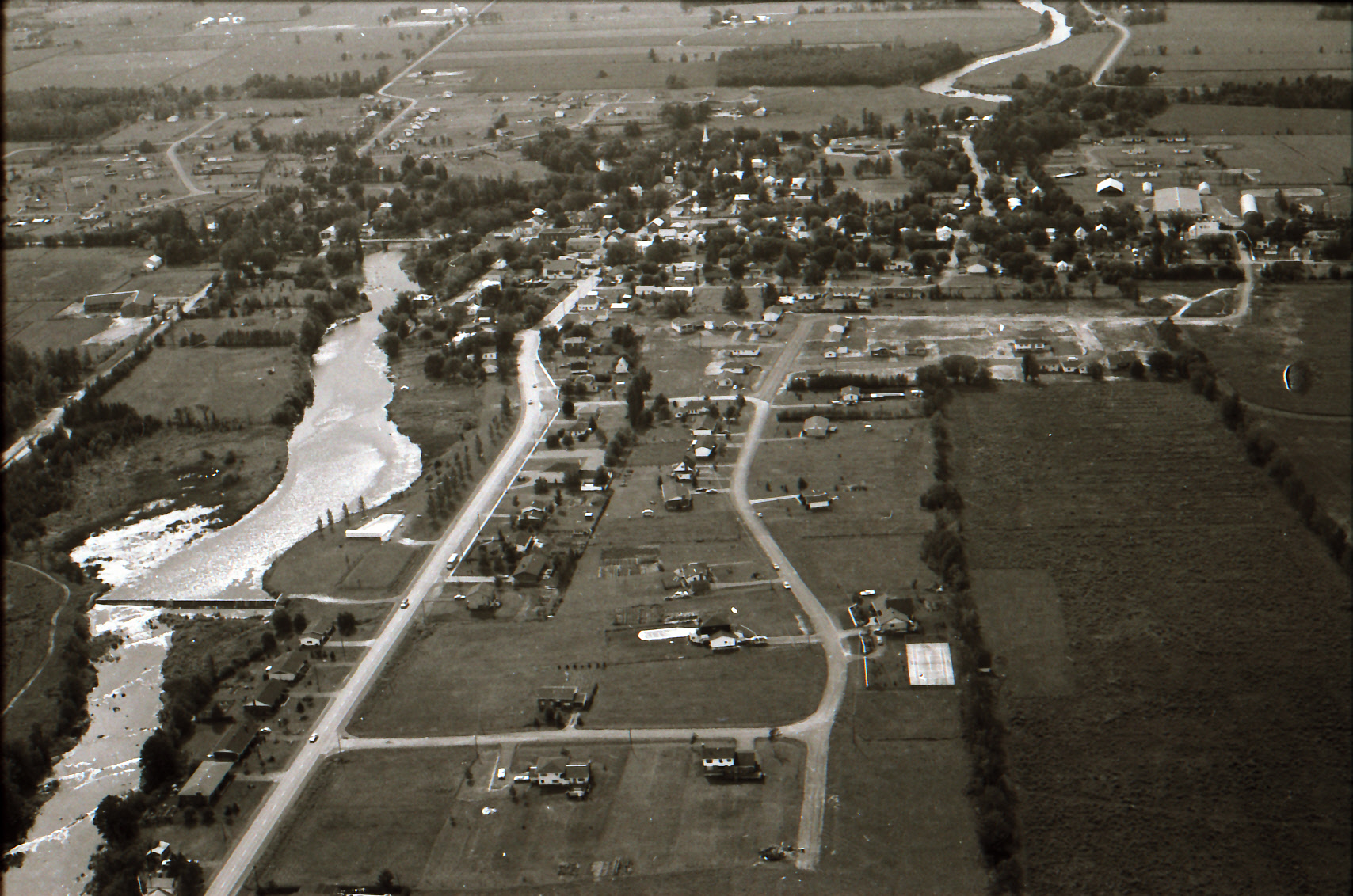 Photo aérienne 1980 - CNS