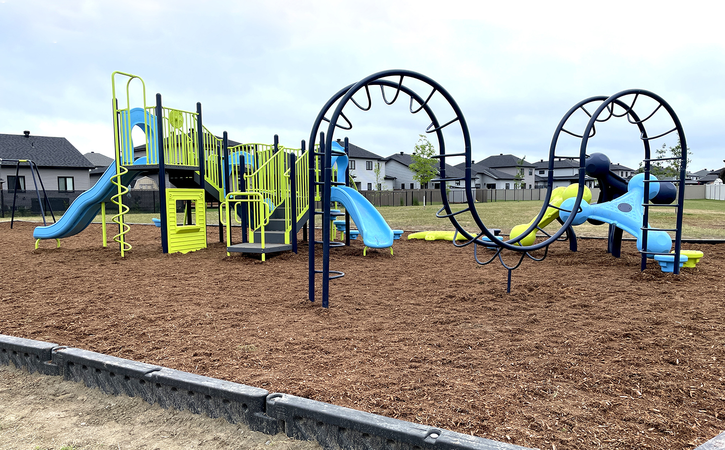 St-Thomas play structure